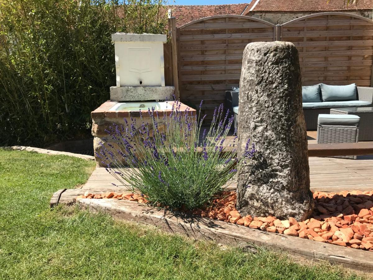 Gite De L'Homme Blanc Soizy-aux-Bois Exterior photo